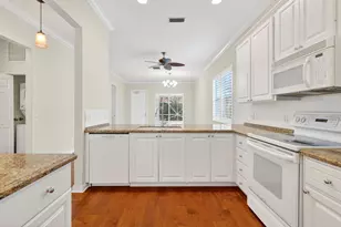 229 Poinciana Dr, Jupiter, FL 33458 - Photo 13