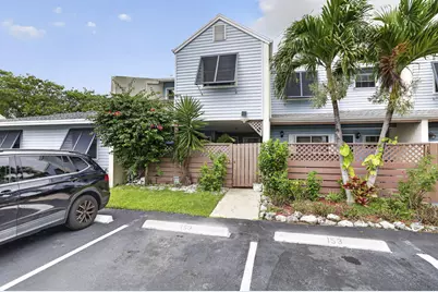 153 W Hemingway Circle W, Margate, FL 33063 - Photo 31