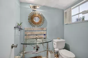 153 W Hemingway Circle W, Margate, FL 33063 - Photo 15