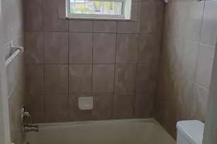 2221 Johnson St, Hollywood, FL 33020 - Photo 5
