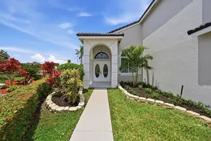 285 NW 45th Terrace, Deerfield Beach, FL 33442 - Photo 5