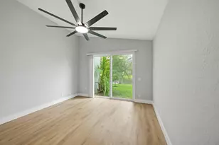 285 NW 45th Terrace, Deerfield Beach, FL 33442 - Photo 23