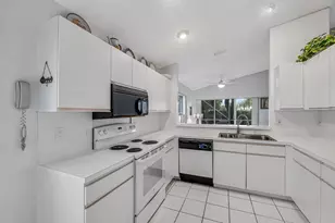 9822 Harbour Lake Cir, Boynton Beach, FL 33437 - Photo 17
