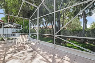 9822 Harbour Lake Cir, Boynton Beach, FL 33437 - Photo 37