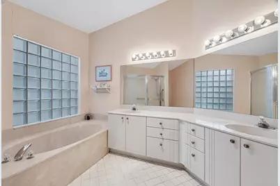9822 Harbour Lake Circle, Boynton Beach, FL 33437 - Photo 29
