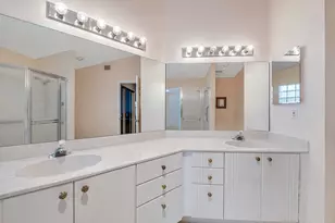 9822 Harbour Lake Cir, Boynton Beach, FL 33437 - Photo 31