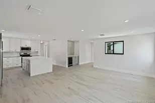 2539 Wabash Dr, North Palm Beach, FL 33410 - Photo 3