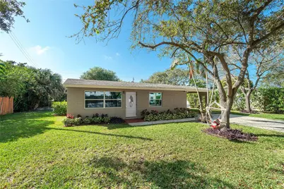 1634 NE 3rd Avenue, Delray Beach, FL 33444 - Photo 1