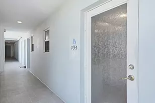 400 N Surf Rd, Hollywood, FL 33019 - Photo 17