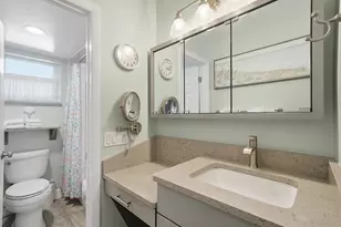 400 N Surf Rd, Hollywood, FL 33019 - Photo 31