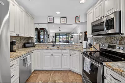 7701 Glendevon Lane #1907, Delray Beach, FL 33446 - Photo 5