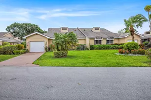 6888 Fountains Cir, Lake Worth, FL 33467 - Photo 1