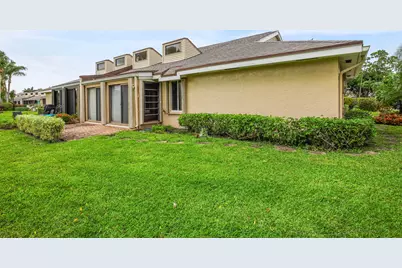 6888 Fountains Circle, Lake Worth, FL 33467 - Photo 37