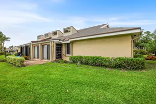 6888 Fountains Cir, Lake Worth, FL 33467 - Photo 37