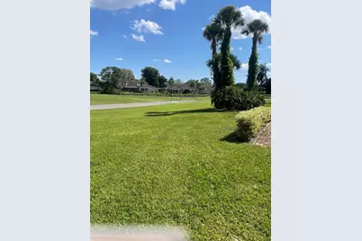 6888 Fountains Circle, Lake Worth, FL 33467 - Photo 3