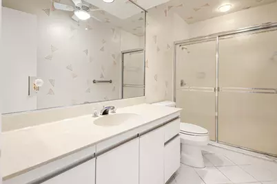 6888 Fountains Circle, Lake Worth, FL 33467 - Photo 25