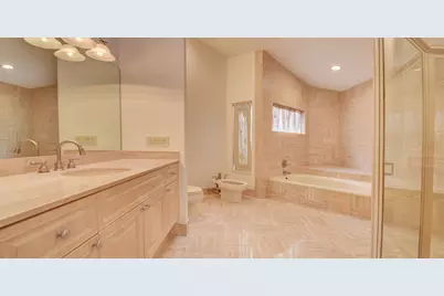 22595 Esplanada Circle W, Boca Raton, FL 33433 - Photo 33