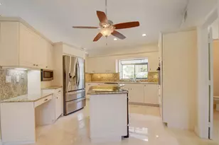 22595 Esplanada Circle W, Boca Raton, FL 33433 - Photo 17