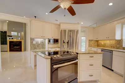 22595 Esplanada Circle W, Boca Raton, FL 33433 - Photo 21