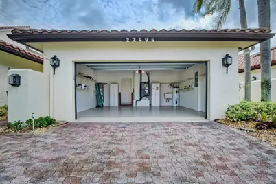 22595 Esplanada Circle W, Boca Raton, FL 33433 - Photo 5