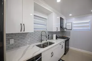 1853 S Florida Mango Rd, West Palm Beach, FL 33406 - Photo 17