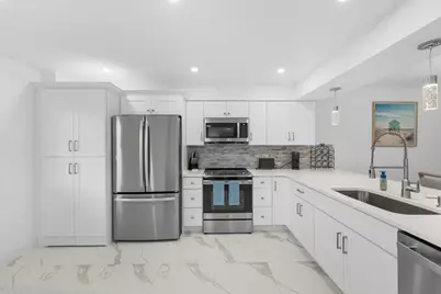 6936 Huntington Lane #302, Delray Beach, FL 33446 - Photo 3