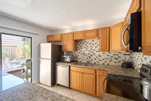 1120 11th Ct, Palm Beach Gardens, FL 33410 - Photo 11