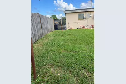 661 SW 29th Terrace #Room 3, Fort Lauderdale, FL 33312 - Photo 9