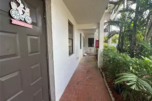 11676 NW 45th St, Coral Springs, FL 33065 - Photo 13