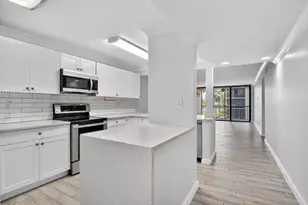 8 Royal Palm Way, Boca Raton, FL 33432 - Photo 9
