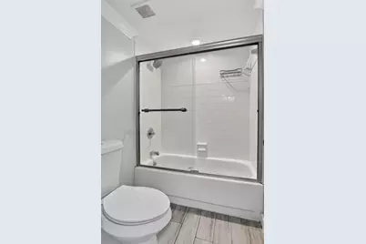 8 Royal Palm Way #203, Boca Raton, FL 33432 - Photo 15