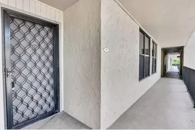 8 Royal Palm Way #203, Boca Raton, FL 33432 - Photo 1