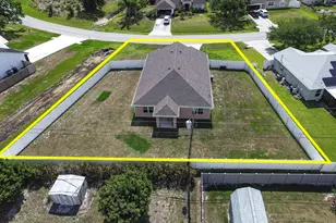 557 SW Columbus Dr, Port Saint Lucie, FL 34953 - Photo 51