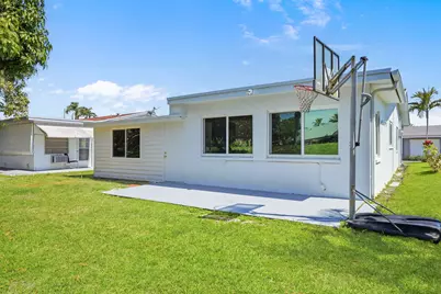 6703 NW 62nd Street, Tamarac, FL 33321 - Photo 25