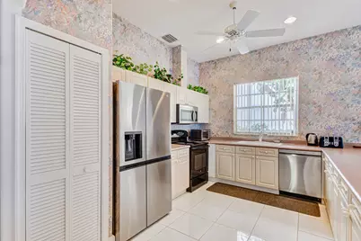 919 Augusta Pointe Drive, Palm Beach Gardens, FL 33418 - Photo 13