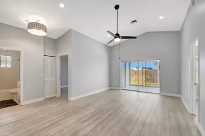215 NW 40th Avenue, Delray Beach, FL 33445 - Photo 11