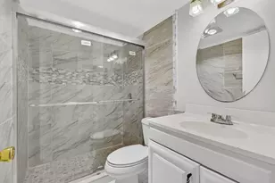 149 Hastings I, West Palm Beach, FL 33417 - Photo 11