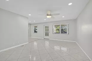 149 Hastings I, West Palm Beach, FL 33417 - Photo 3