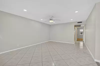 149 Hastings I, West Palm Beach, FL 33417 - Photo 9