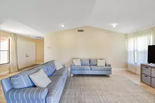 13355 Touchstone Pl, Palm Beach Gardens, FL 33418 - Photo 15
