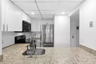 900 River Reach Dr, Fort Lauderdale, FL 33315 - Photo 5