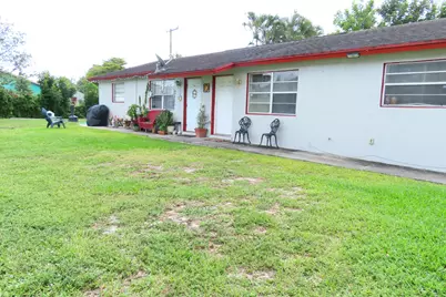 1602 Meridian Road, West Palm Beach, FL 33417 - Photo 3