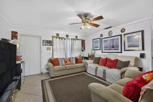 1602 Meridian Rd, West Palm Beach, FL 33417 - Photo 9
