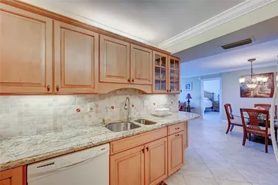 531 N Ocean Boulevard #1505, Pompano Beach, FL 33062 - Photo 5