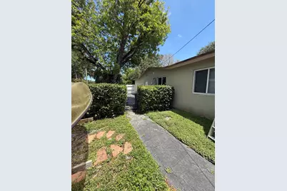 9101 SW 52nd Court, Cooper City, FL 33328 - Photo 7