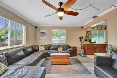9101 SW 52nd Court, Cooper City, FL 33328 - Photo 37