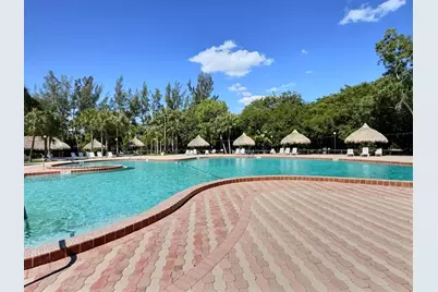 3150 Holiday Springs Boulevard #8-204, Margate, FL 33063 - Photo 27