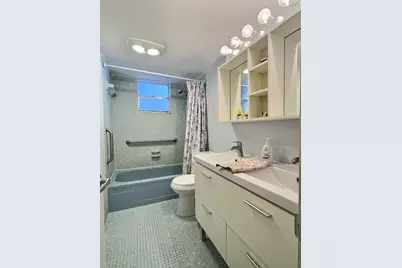 3150 Holiday Springs Boulevard #8-204, Margate, FL 33063 - Photo 19