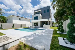3225 Canal Dr, Pompano Beach, FL 33062 - Photo 17
