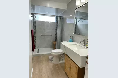 30 SE 13th Street #A2, Boca Raton, FL 33432 - Photo 11